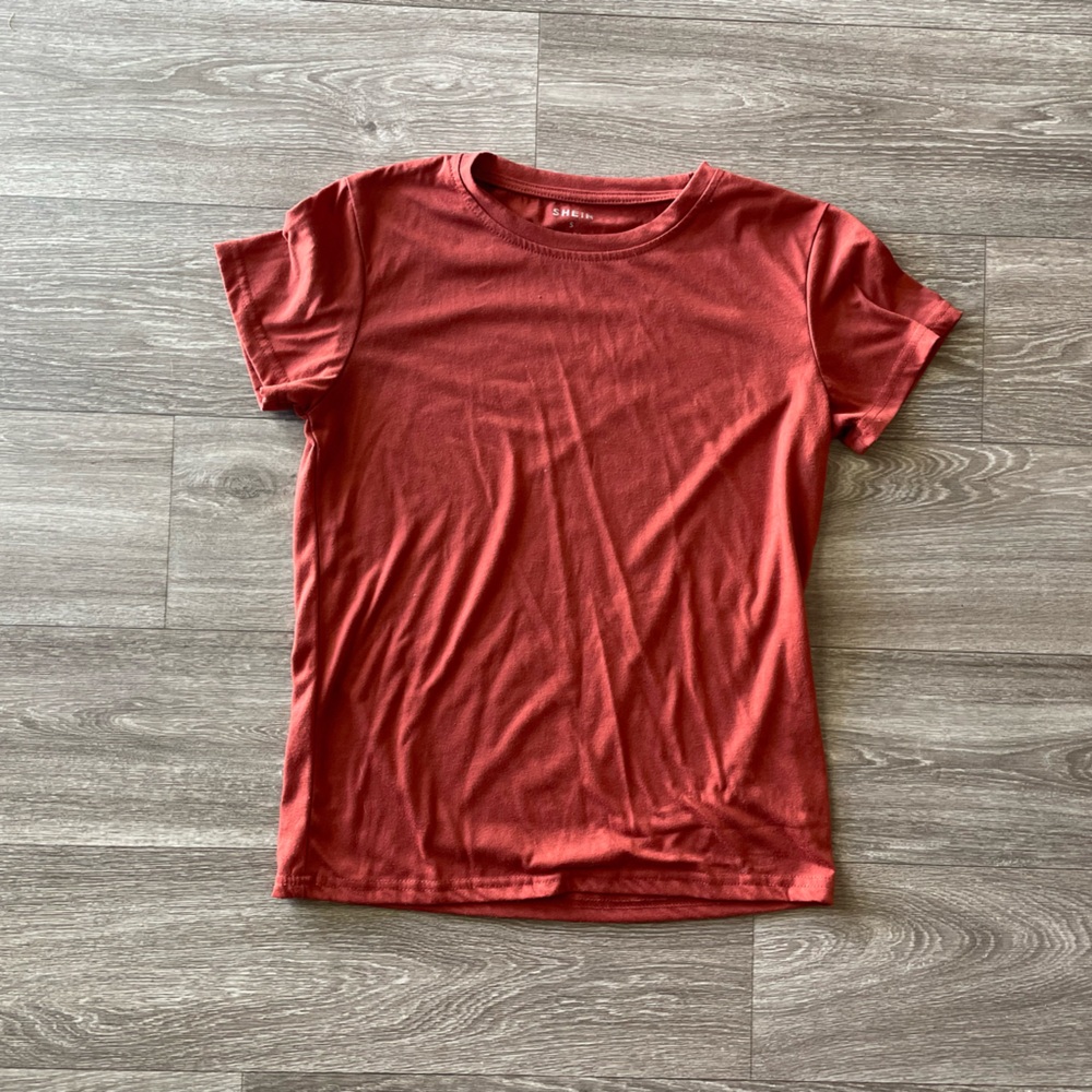 Orange T shirt Size S